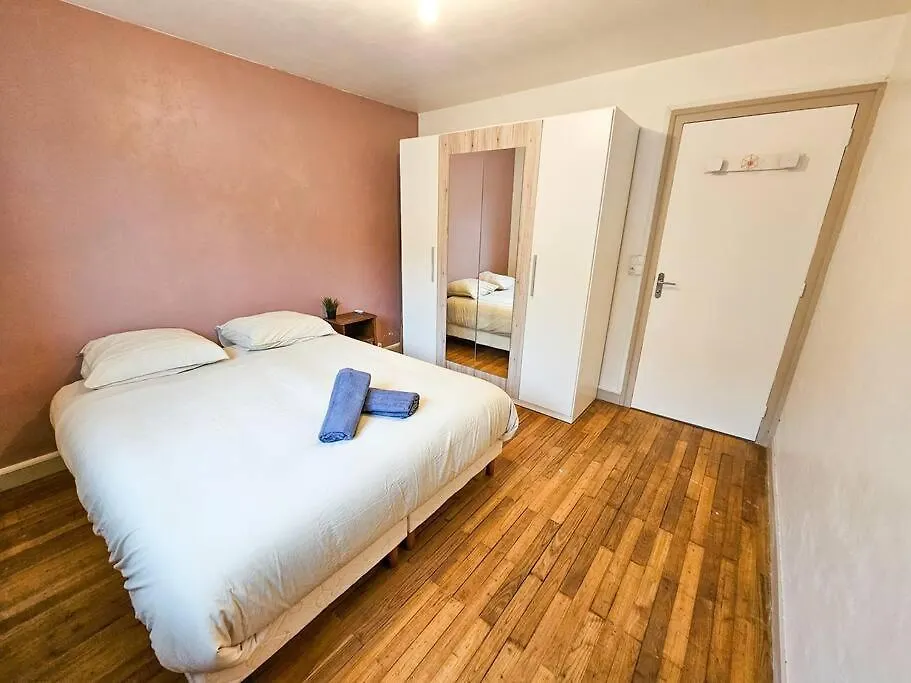 Le Bergson 3 Chambres Stationnement Gratuit Saint-Etienne  0*, Saint-Etienne (Loire)