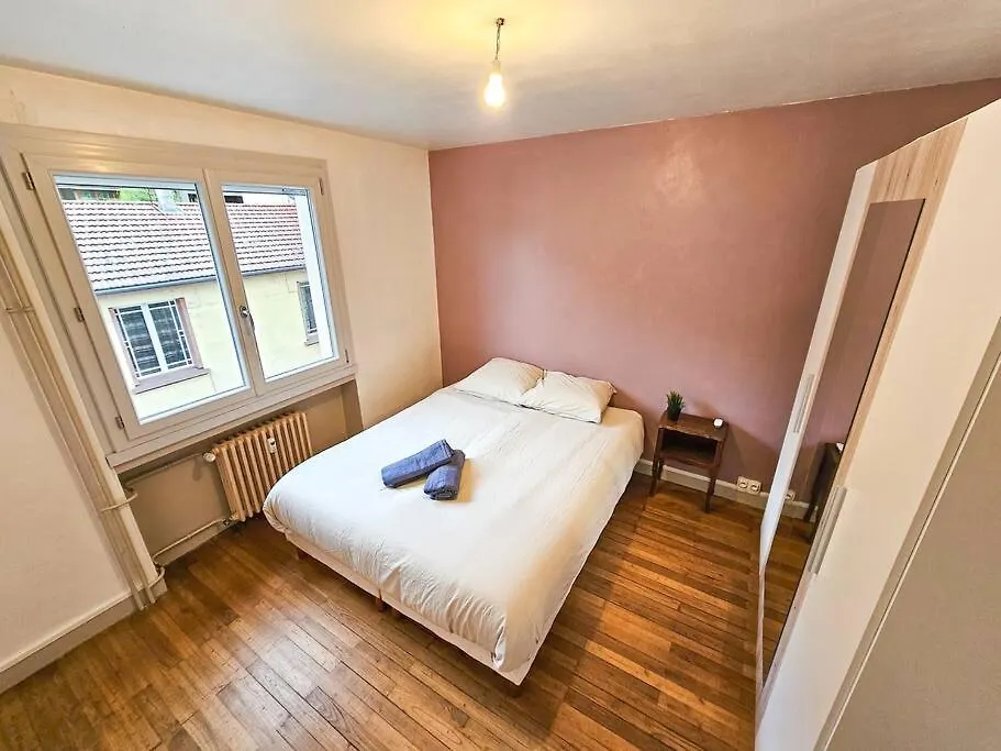 Le Bergson 3 Chambres Stationnement Gratuit Saint-Etienne  Apartment