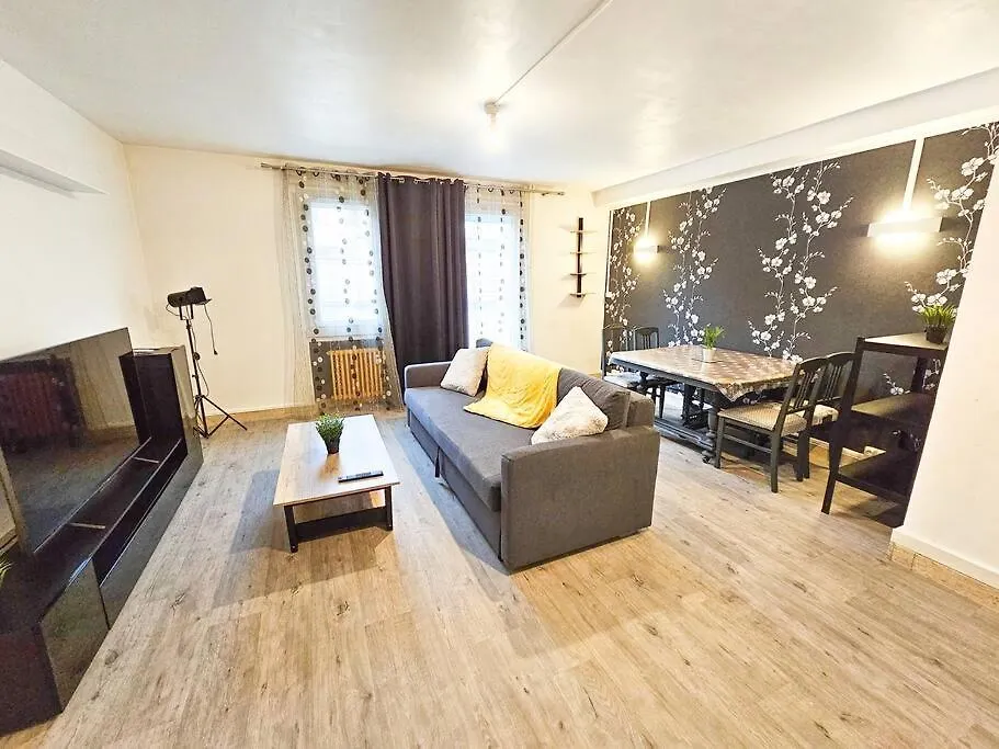 Le Bergson 3 Chambres Stationnement Gratuit Saint-Etienne  0*, Saint-Etienne (Loire)
