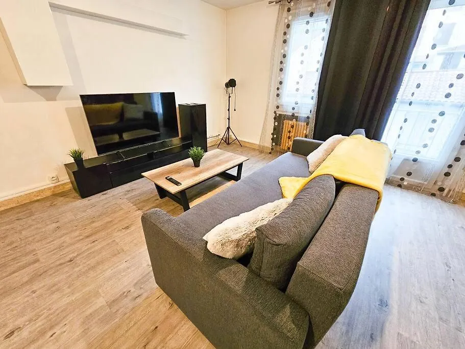 Le Bergson 3 Chambres Stationnement Gratuit Saint-Etienne  0*, Saint-Etienne (Loire)