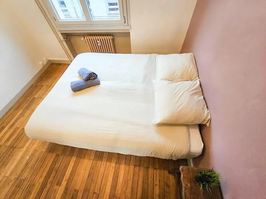 Le Bergson 3 Chambres Stationnement Gratuit Saint-Etienne  Apartment